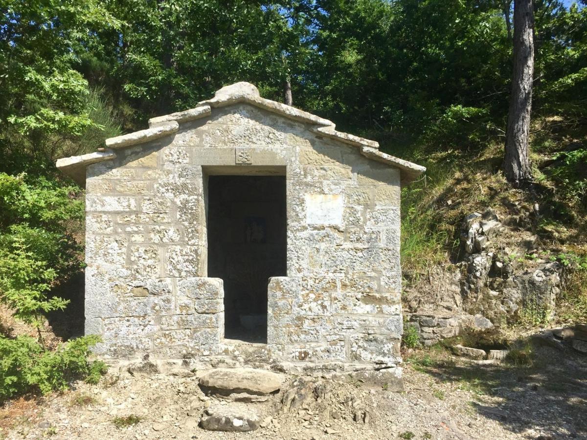 Agriturismo Vezzano キウージ・デッラ・ヴェルナ エクステリア 写真