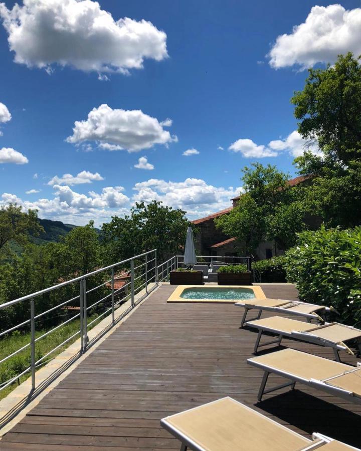 Agriturismo Vezzano キウージ・デッラ・ヴェルナ エクステリア 写真