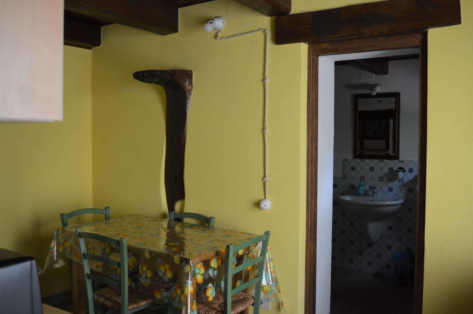 Agriturismo Vezzano キウージ・デッラ・ヴェルナ 部屋 写真